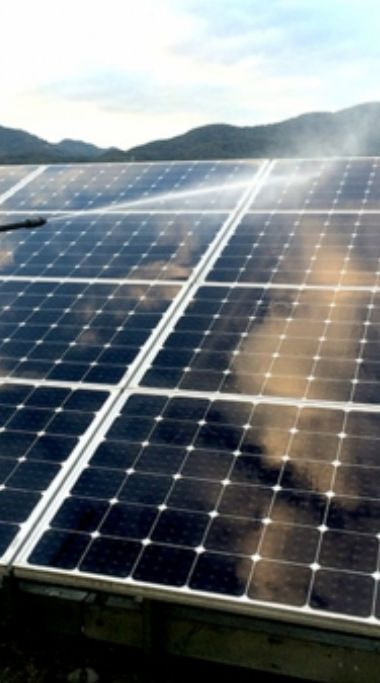 太陽光パネル洗浄